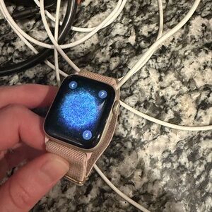 Apple Watch SE 40 mm good condition